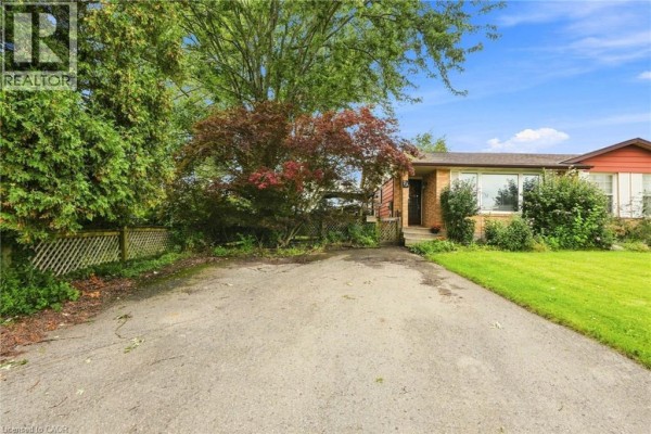 Laundry room - 73 Aquador Drive, Welland, ON L3C5S5 Photo 2