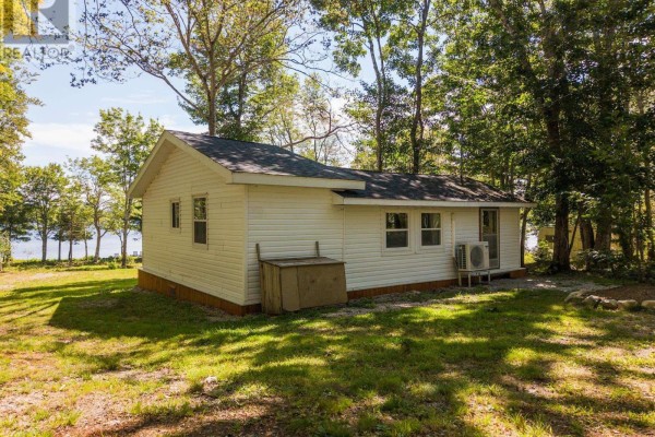 73 Beechwood Drive, Forest Glen, NS, photo 2