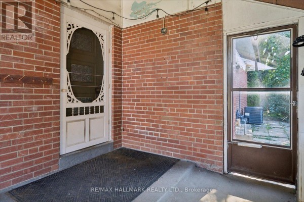 Primary Bedroom - 73 Deerfield Road, Toronto, ON M1K4X2 Photo 4