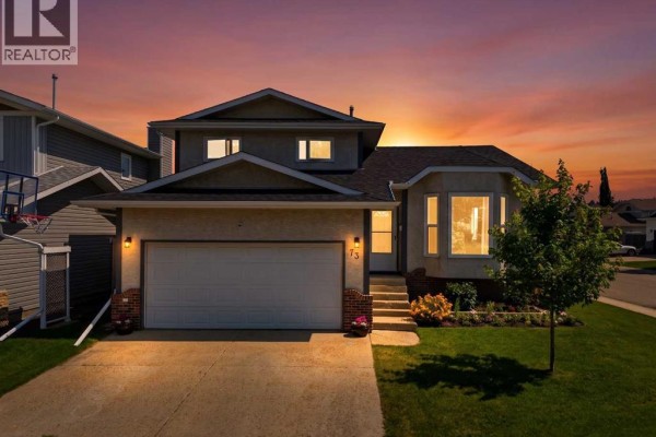 73 Duncan Crescent, Red Deer, AB, photo 2