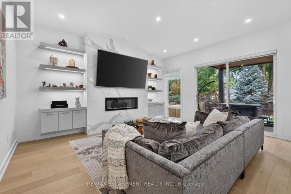 Bedroom 2 - 73 Elma Street, Toronto, ON M8V1X9 Photo 4