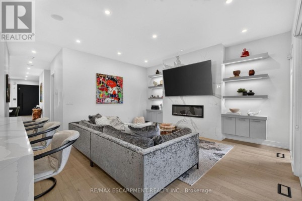 Utility room - 73 Elma Street, Toronto, ON M8V1X9 Photo 5