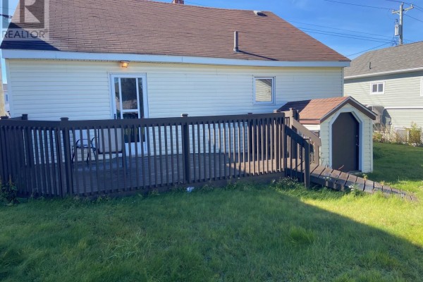 Porch - 73 Fudges Road, Corner Brook, NL A2H2C5 Photo 3