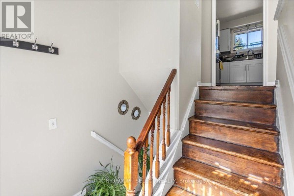 73 Gablewood Crescent, London North, ON N6G2Z8 Photo 4