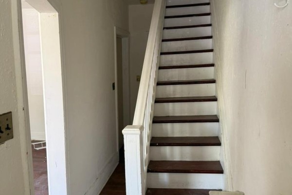 73 Hocken Avenue, Toronto, ON M6G2K1 Photo 4