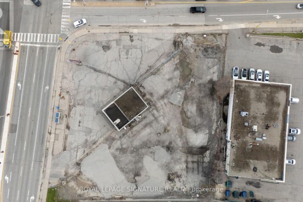 73 Kennedy Road S, Brampton, ON L6W3E4 Photo 5