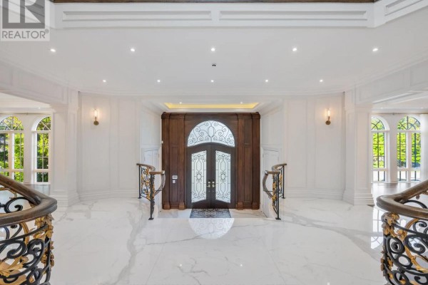 Living room - 73 Lord Seaton Road, Toronto, ON M2P1K6 Photo 4