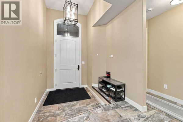 Foyer - 73 Lundberg Crescent, Red Deer, AB T4R0R2 Photo 4