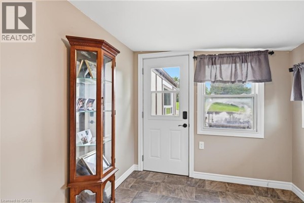 Primary Bedroom - 73 Park Lane, Flamborough, ON N0B2J0 Photo 5