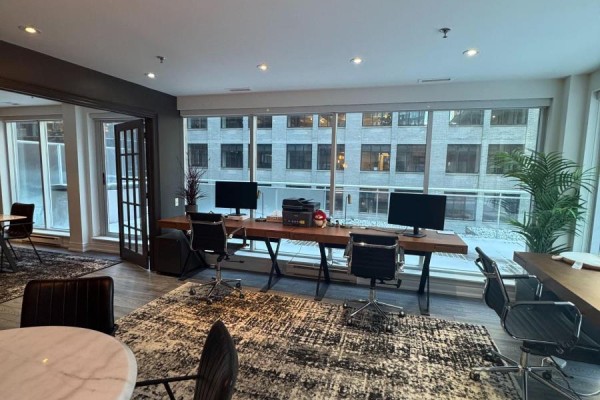 73 Richmond Street W, Toronto, ON M5H4E8 Photo 5