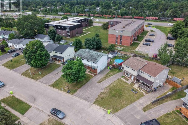 73 Robin St, Sault Ste  Marie, ON, photo 3