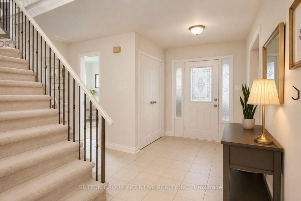 73 Trillium Crescent, Barrie, ON, photo 3
