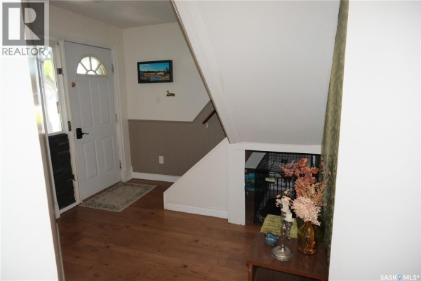 Bedroom - 730 Colbourne Street, Lumsden, SK S0G3C0 Photo 5