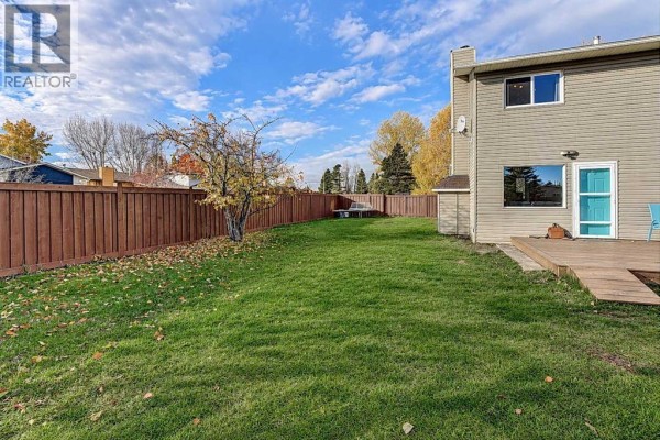 Bedroom - 7301 97a Street, Grande Prairie, AB T8V4X5 Photo 5