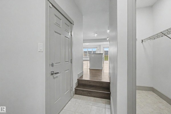 Bedroom 2 - 7307 Armour Cr Sw, Edmonton, AB T6W2S2 Photo 5