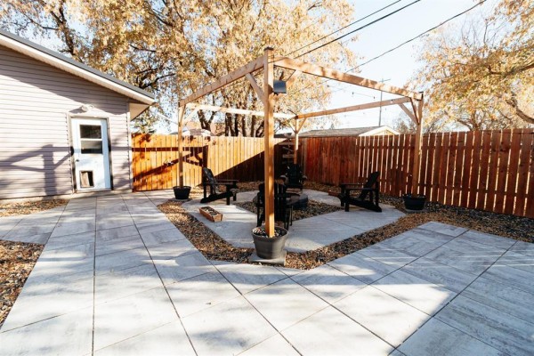 731 2nd Avenue, Rivers, MB R0K1X0 Photo 4