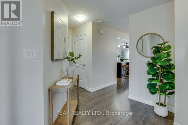 Dining room - 731 Guiness Way, London North, ON N5X0C6 Photo 3
