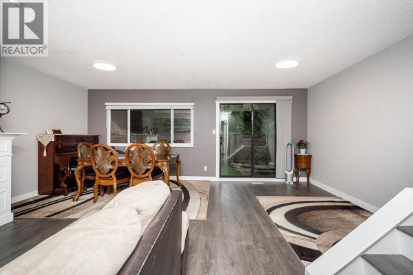 7312 Goleta Place, Burnaby, BC V5A1S9 Photo 5
