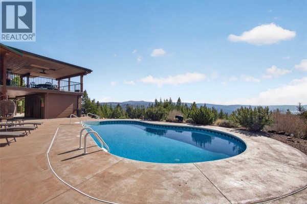 3pc Bathroom - 7319 Trapper Court, Kelowna, BC V1P1H7 Photo 4