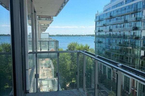 732 - 39 Queens Quay E, Toronto, ON, photo 3