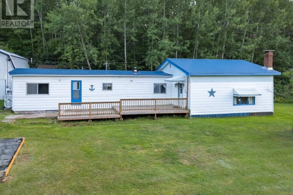 Dining room - 732 Highway 1, Deep Brook, NS B0S1J0 Photo 3