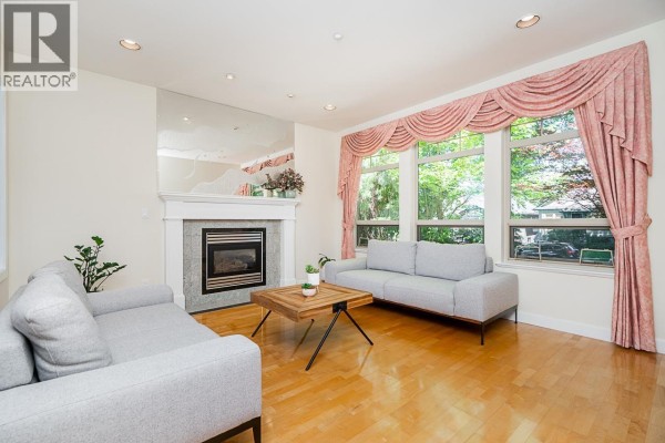 732 W 26th Avenue, Vancouver, BC V5Z2E8 Photo 4