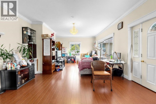 7320 Imperial Street, Burnaby, BC V5E1N7 Photo 4