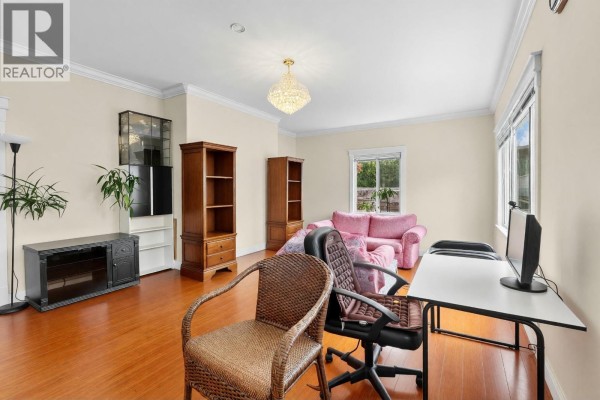 7320 Imperial Street, Burnaby, BC V5E1N7 Photo 5