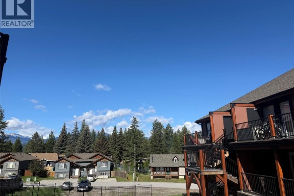 Primary Bedroom - 7337 Prospector Avenue Unit# 204, Radium Hot Springs, BC V0A1M0 Photo 3