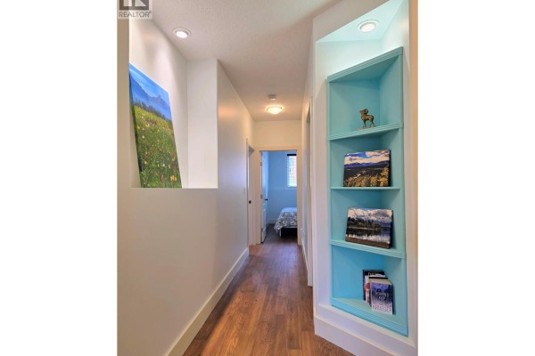 Full bathroom - 7337 Prospector Avenue Unit# 502, Radium Hot Springs, BC V0A1M0 Photo 5
