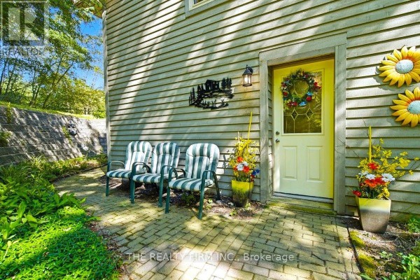 7338 Coyne Road, Dutton/dunwich, ON N0L2M0 Photo 4