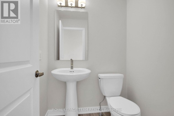 734 Haflinger Row, Ottawa, ON K0A2Z0 Photo 4