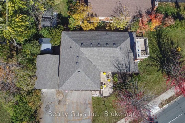 734 Sherbrooke Street, Peterborough, ON K9J2P9 Photo 4