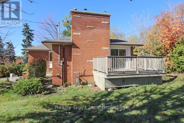 734 Sherbrooke Street, Peterborough, ON K9J2P9 Photo 5