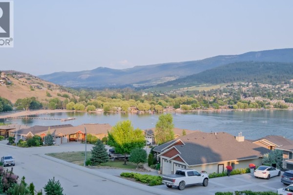 7345 Pointe Sage Drive, Coldstream, BC, photo 2