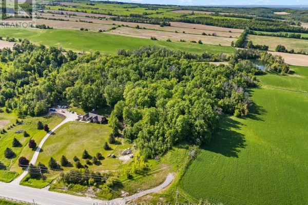 7346 County Rd 9 Road, Clearview, ON L0M1G0 Photo 4