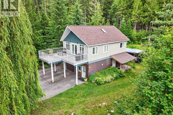 Full bathroom - 7346 Harrop Procter Road, Procter, BC V1L6R4 Photo 2