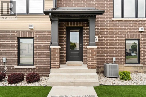 3pc Ensuite bath - 735 Brownstone Road, Lakeshore, ON N8K0A8 Photo 4