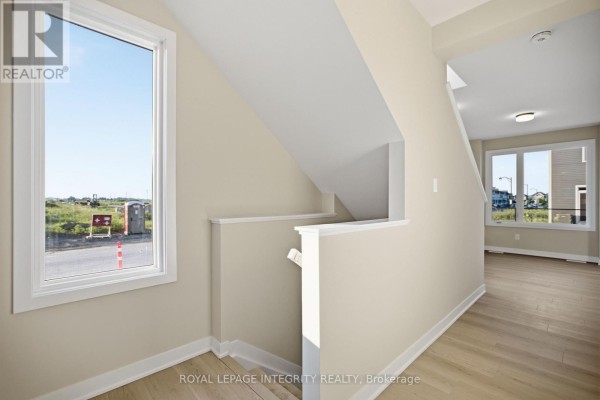 735 Haflinger Row, Ottawa, ON K0A2Z0 Photo 5