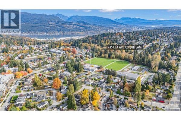 735 Lea Avenue, Coquitlam, BC V3J4H4 Photo 3