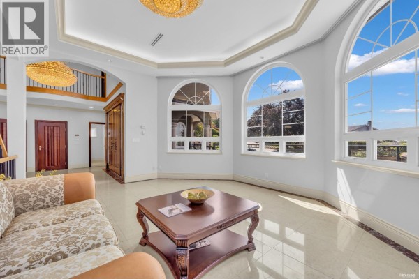 7353 Union Street, Burnaby, BC V5A1J1 Photo 4