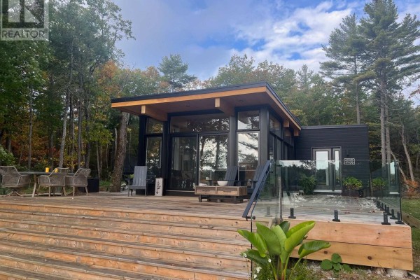 736 2190 Island, Georgian Bay, ON P0E1E0 Photo 2