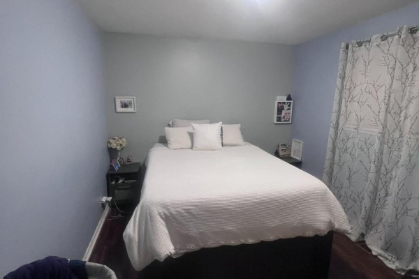 Bedroom 2 - 736 Annland Street, Pickering, ON L1W1B6 Photo 4