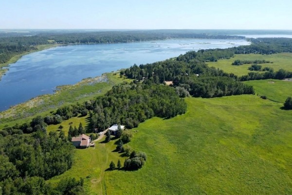 Den - 736 Blue Heron Drive, Rural Lac Ste  Anne County, AB T0E1V0 Photo 5