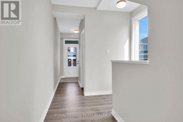 736 Haflinger Row, Ottawa, ON K0A2Z0 Photo 3