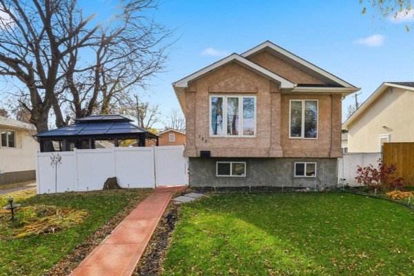 736 Simpson Avenue, Winnipeg