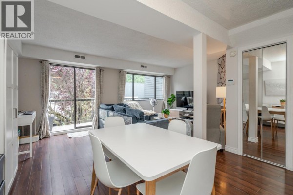 7363 Capistrano Drive, Burnaby, BC V5A1P7 Photo 3