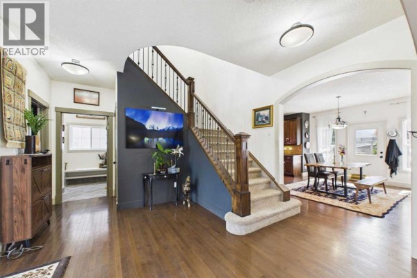 Office - 737 Canoe Avenue Sw, Airdrie, AB T4B3K5 Photo 5