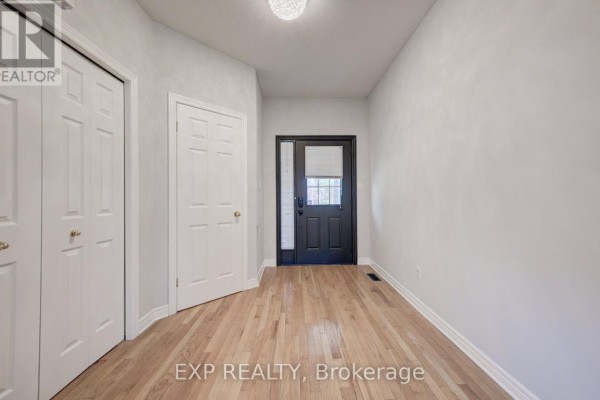 Bedroom - 737 North Leaksdale Circle, London South, ON N6M1M1 Photo 5