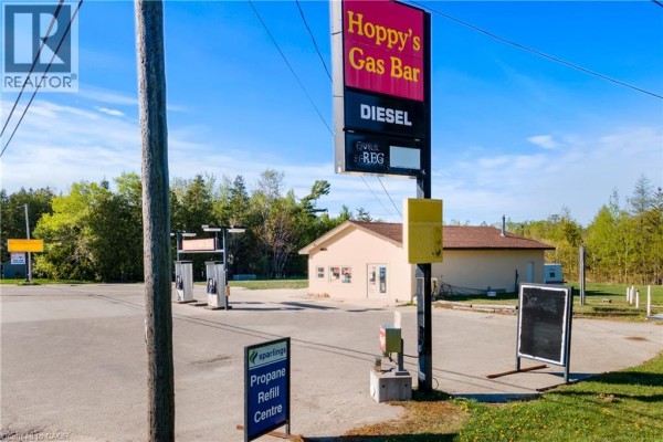 7384 Highway 6, Tobermory, ON N0H2R0 Photo 4